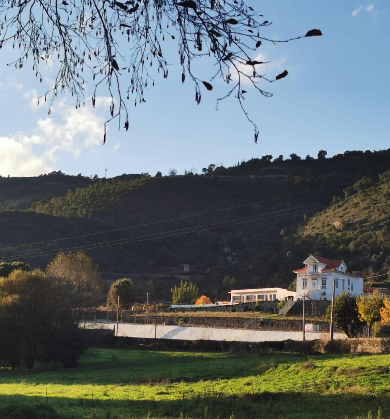 Villa Alzira Seia Eksteriør bilde